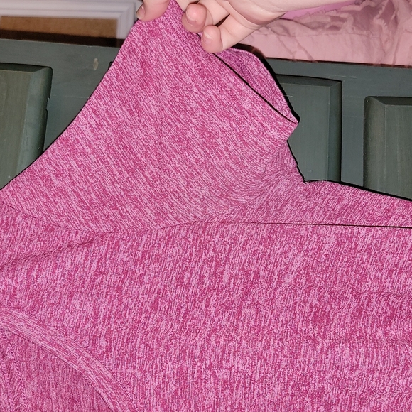 Nike magenta workout tee - Picture 5 of 9